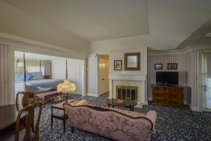 Mendocino Hotel and Garden Suites - Queen Suite