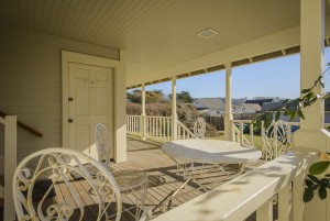 Mendocino Hotel and Garden Suites - Patio