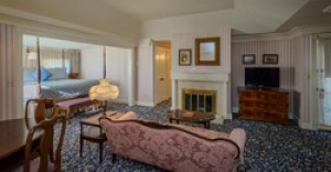 Welcome To The Mendocino Hotel and Garden Suites - Garden Suite